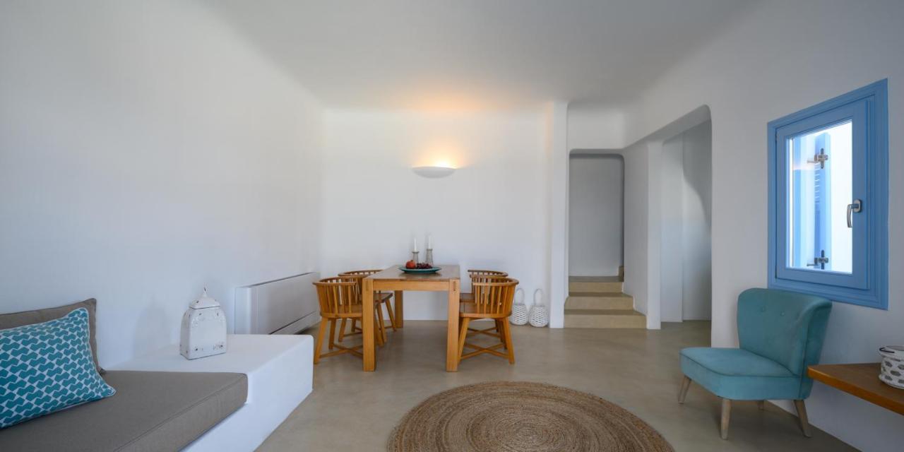 Este Luxury Suites 산토리니 외부 사진