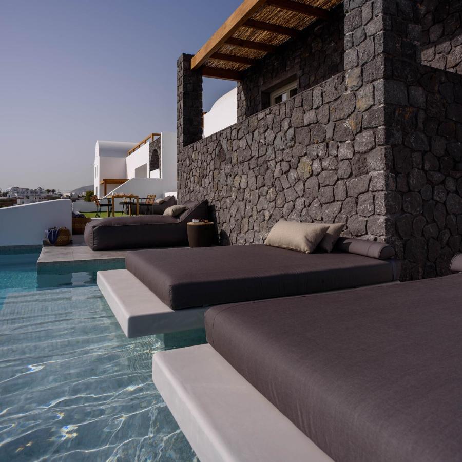 Este Luxury Suites 산토리니 외부 사진
