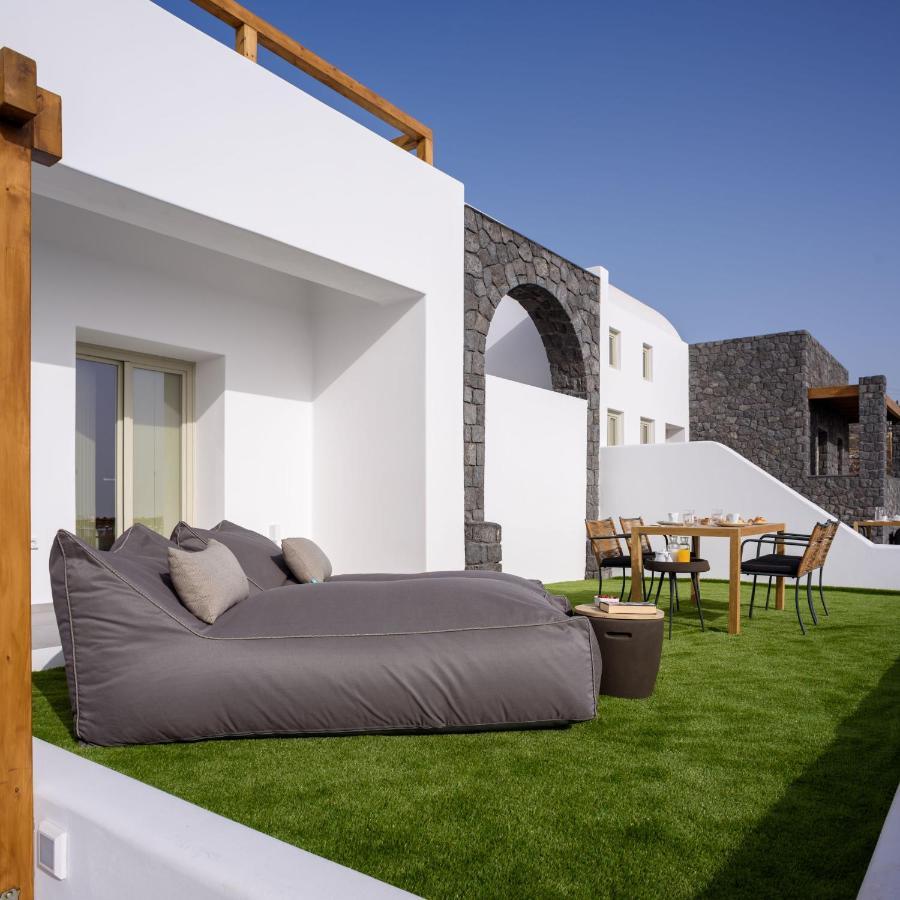 Este Luxury Suites 산토리니 외부 사진